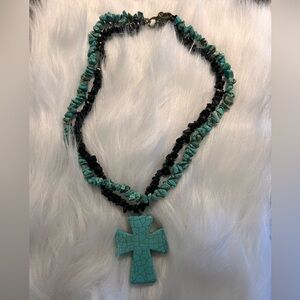Handmade turquoise and black ónix necklace